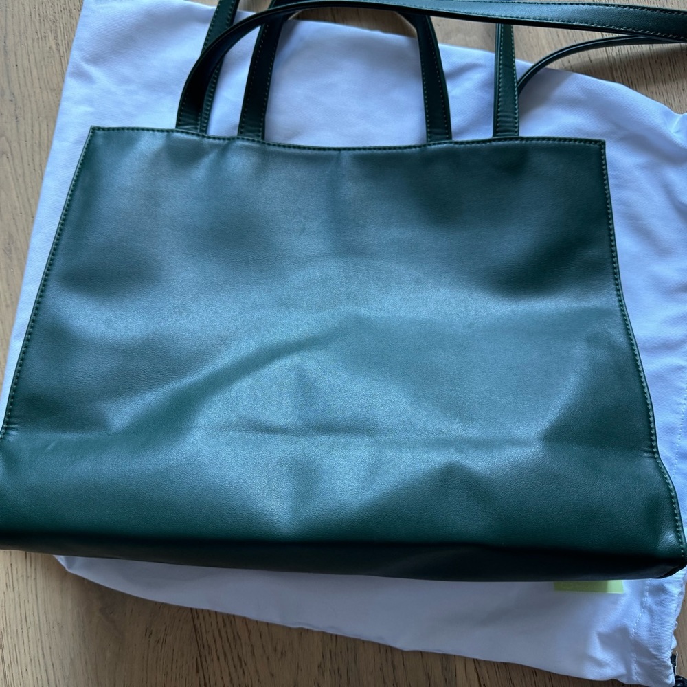 Telfar Medium Olive Bag - Picture 2 of 6